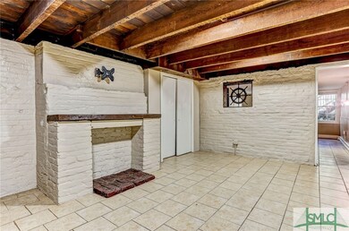 117 E Jones St unit Garden, Savannah, GA 31401 - photo 6