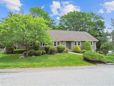 24 High St, Hallowell, ME 04347 - photo 4