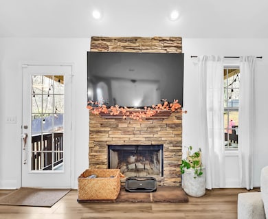 1838 Patricia Dr, Clarksville, TN 37040 - photo 7