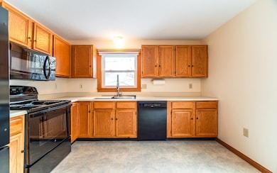 87 Minechoag Heights unit 89, Ludlow, MA 01056 - photo 3