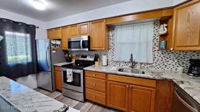Windward West - Kitchen 1