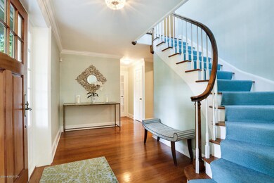 20 Willow Rd Riverside CT-large-007-9-01