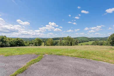 Crown Ln, Hillsville, VA 24343 - photo 3