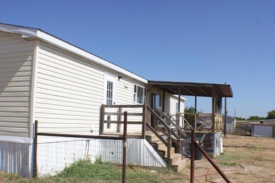 2085 County Road 2360, Decatur, TX 76234 - photo 6