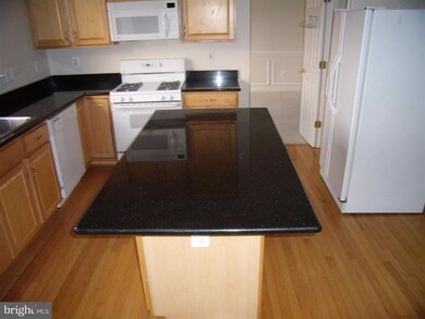 9856 Upper Mill Loop, Bristow, VA 20136 - photo 5