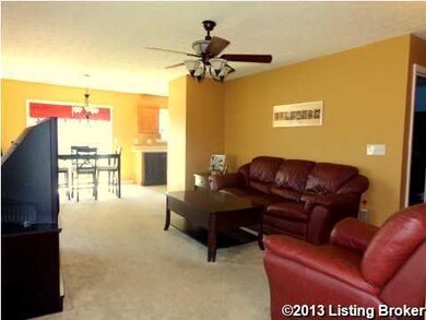 6626 Arbor Creek Dr unit 120, Louisville, KY 40228 - photo 4