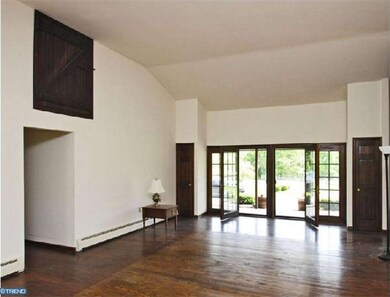 526 E Dark Hollow Rd, Pipersville, PA 18947 - photo 7