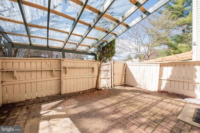 20305 Grazing Way, Montgomery Village, MD 20886 - photo 5