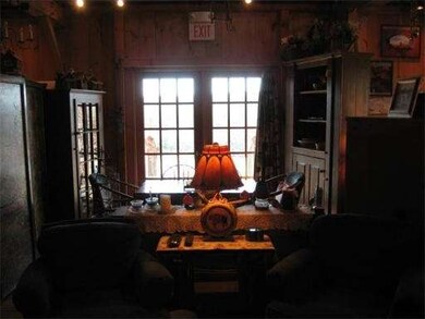 153 North St, Upton, MA 01568 - photo 6