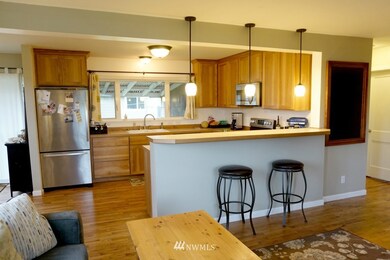 unlisted-address, Everett, WA 98201 - photo 4