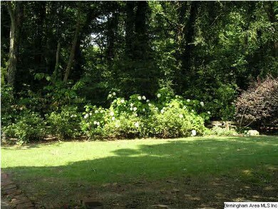 nice swing in your own private backyard