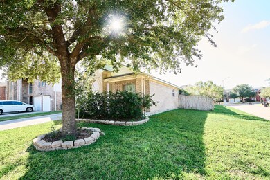 9131 Ferndale View Dr, Houston, TX 77064 - photo 2