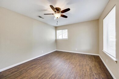 721 Oak Dr, Hurst, TX 76053 - photo 3
