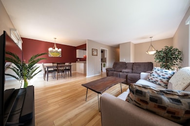 Flows to dining room and kitchen area