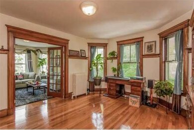 27 Walnut St unit 3, Somerville, MA 02143 - photo 3