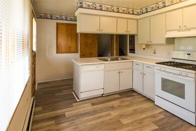 660 Diamond Ave, Indiana, PA 15701 - photo 5