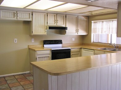 2215 S Extension Rd, Mesa, AZ 85210 - photo 3