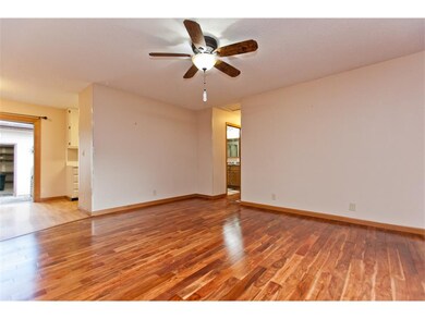 3300 Dunham Dr SW, Cedar Rapids, IA 52404 - photo 4