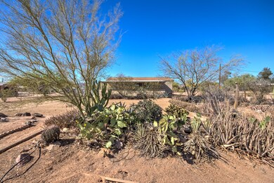 834 W Foothill St-5