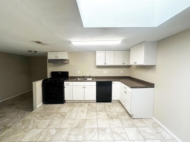 213 Green Valley Rd NW, Los Ranchos, NM 87107 - photo 6