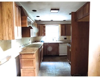 6 Wilson Ave, Spencer, MA 01562 - photo 3