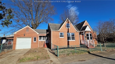 2402 Myers Ave, Dunbar, WV 25064 - photo 2