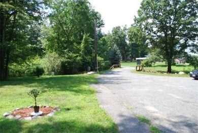 573 Union St, Rockland, MA 02370 - photo 3