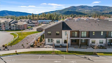 1090 E 4th Ave, Post Falls, ID 83854 - photo 6