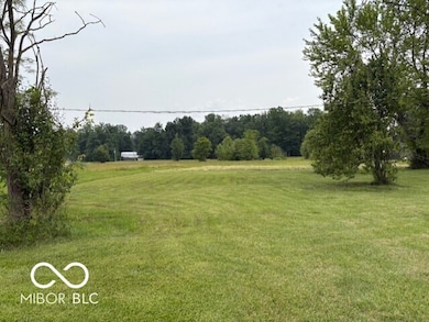 320 E Santee Dr, Lake Santee, IN 47240 - photo 3