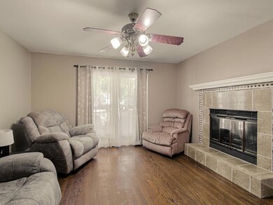 19118 E 6th St N, Independence, MO 64056 - photo 4