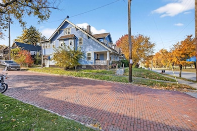 10212 Kinsman Rd, Cleveland, OH 44104 - photo 4