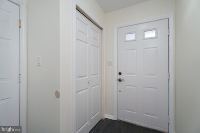 27 Halstead Place unit 7, Princeton, NJ 08540 - photo 3