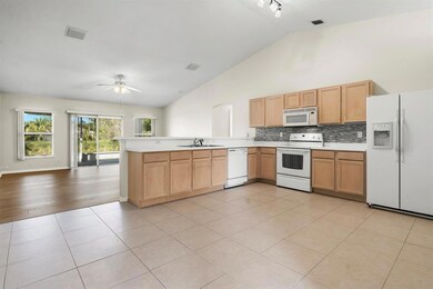 Kitchen_living