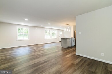 256 Telegraph Rd, Stafford, VA 22554 - photo 4