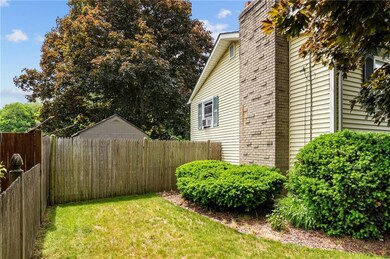 21 Claire St, West Warwick, RI 02893 - photo 3