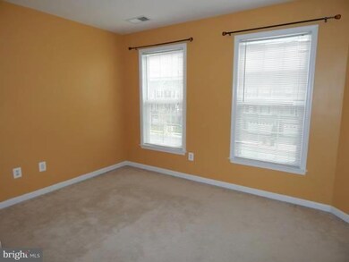25097 Cypress Mill Terrace, Aldie, VA 20105 - photo 4
