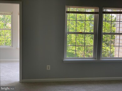 12006 Kemps Landing Cir, Manassas, VA 20109 - photo 3