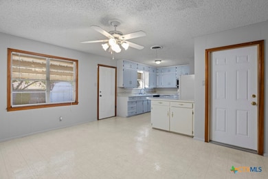 2014 S 47th St, Temple, TX 76504 - photo 2