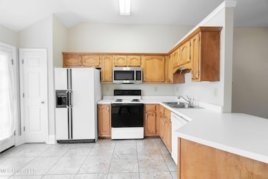 8260 Clubview Dr, Olive Branch, MS 38654 - photo 6