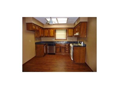 Updated kitchen with stainless dishwaser, new stov