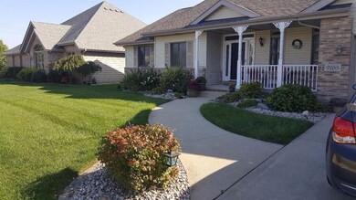 9165 Lane St, Merrillville, IN 46410 - photo 5