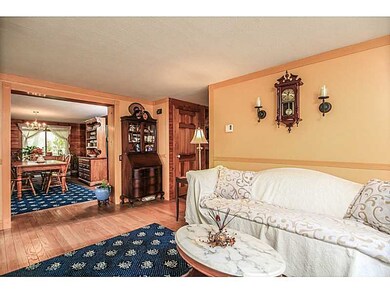 98 Iroquois Rd, Narragansett, RI 02882 - photo 3