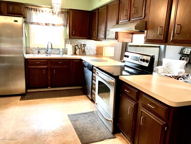 3804 Starlight Ln, Lansing, MI 48911 - photo 7