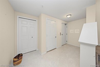 Basement   w/ Elevator