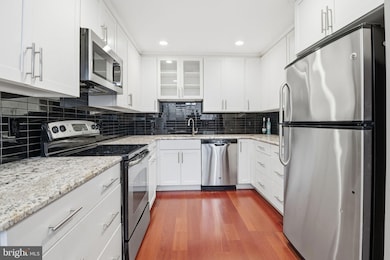 10995 Thrush Ridge Rd, Reston, VA 20191 - photo 6