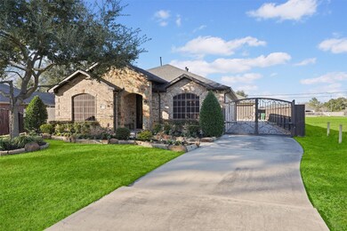 8221 Peekskill Ln, Houston, TX 77075 - photo 3