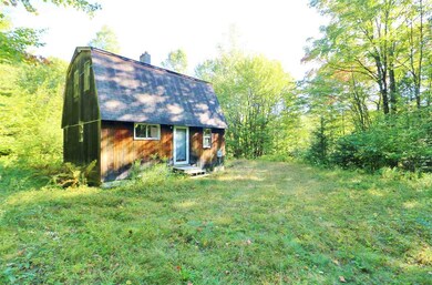 142 Sullivan Rd, Stark, NH 03582 - photo 2