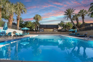 350 Thunderbird Dr unit 27, El Paso, TX 79912 - photo 2