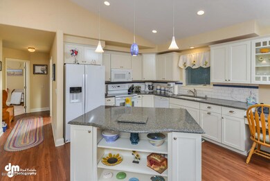 5813 Image Cir, Anchorage, AK 99504 - photo 4