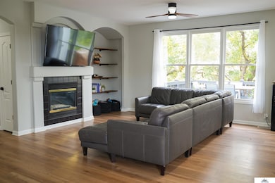 18412 Emile Cir, Elkhorn, NE 68022 - photo 5